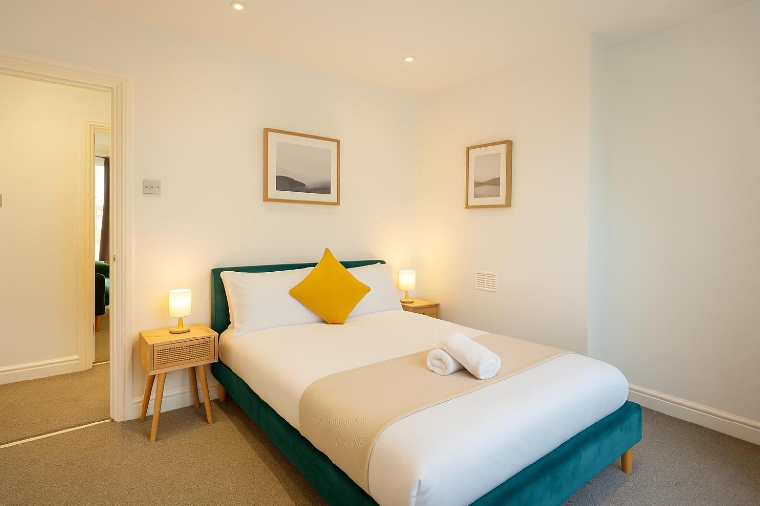 2 Bedroom Apartment Near City Centre, Uni & Parks! Cardiff Bagian luar foto